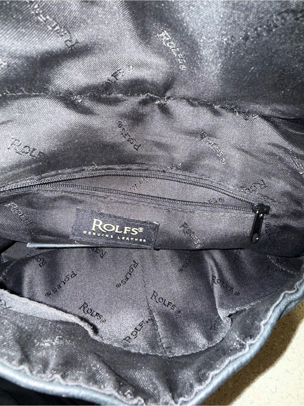 Rolfs Black Pebbled Leather Flap Shoulder Bag - Picture 7 of 11